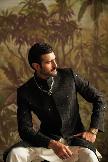 "Dar" Black Embroidered Sherwani